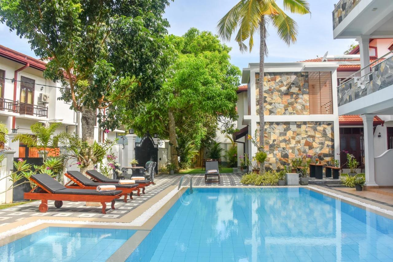 Villa De White Sambur Hikkaduwa Buitenkant foto
