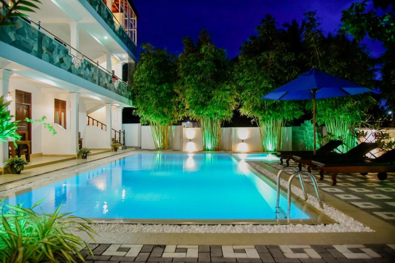 Villa De White Sambur Hikkaduwa Buitenkant foto