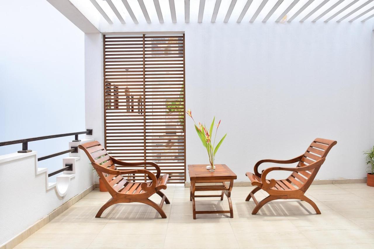 Villa De White Sambur Hikkaduwa Buitenkant foto