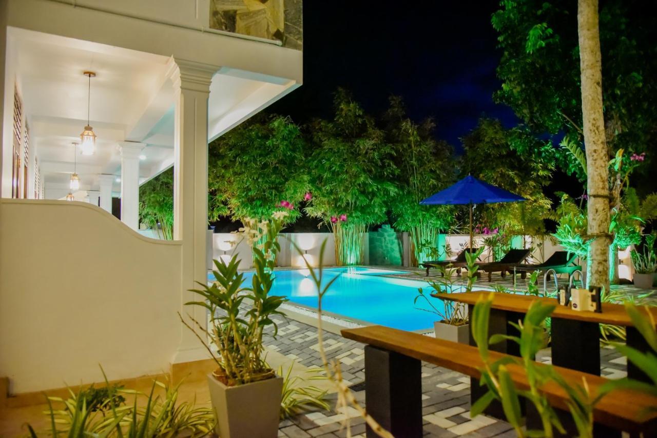 Villa De White Sambur Hikkaduwa Buitenkant foto
